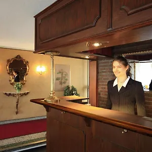 3* Hotel Lafayette