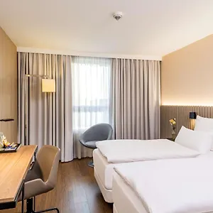 4* Hotel Nh Altona